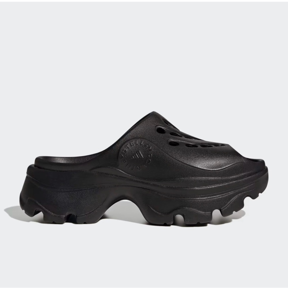 Stella McCartney Black Slip-On Footwear - Picture 2 of 8